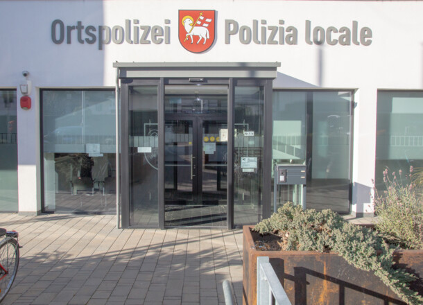 Avviso di chiusura dell'ufficio della Polizia Locale di Bressanone nel pomeriggio del 13 febbraio 2025